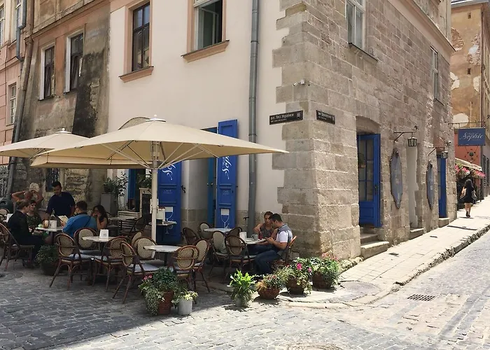 On Lesi Ukrainky Apartamento Leópolis