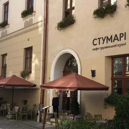 On Lesi Ukrainky Daire Lviv